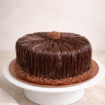 Bolo de cenoura com brigadeiro